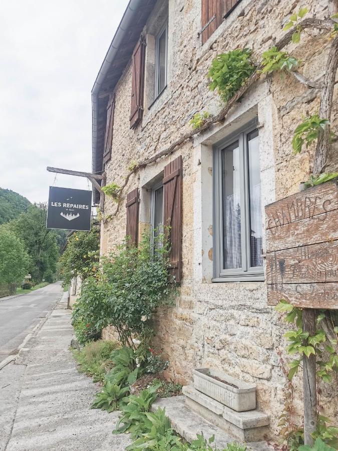Les Repaires Hotel Nans-sous-Sainte-Anne Exterior photo